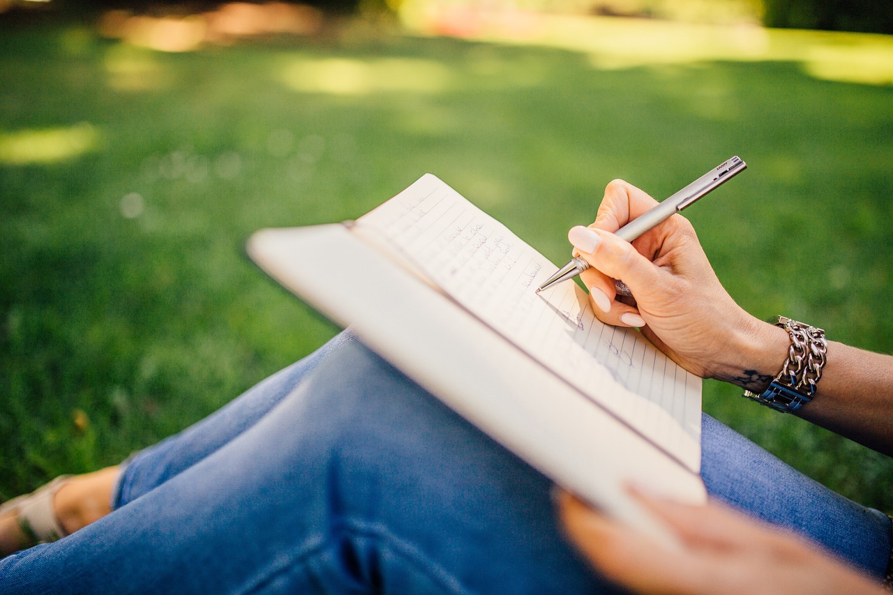 Unlocking Creativity: The Magic of Automatic Writing